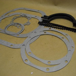 AXLE GASKET SET (FRONT AND REAR)